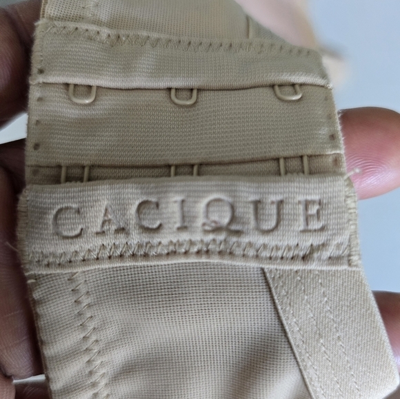 Cacique Womens Bra 42DD Beige Lightly Lined Underwire Support Intimates … - Picture 5 of 8